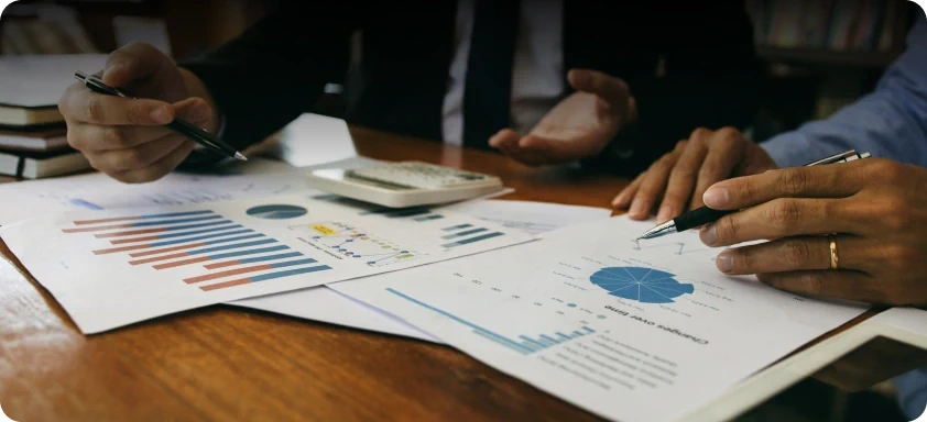 Sales & Inventory Management Sales & Inventory Management